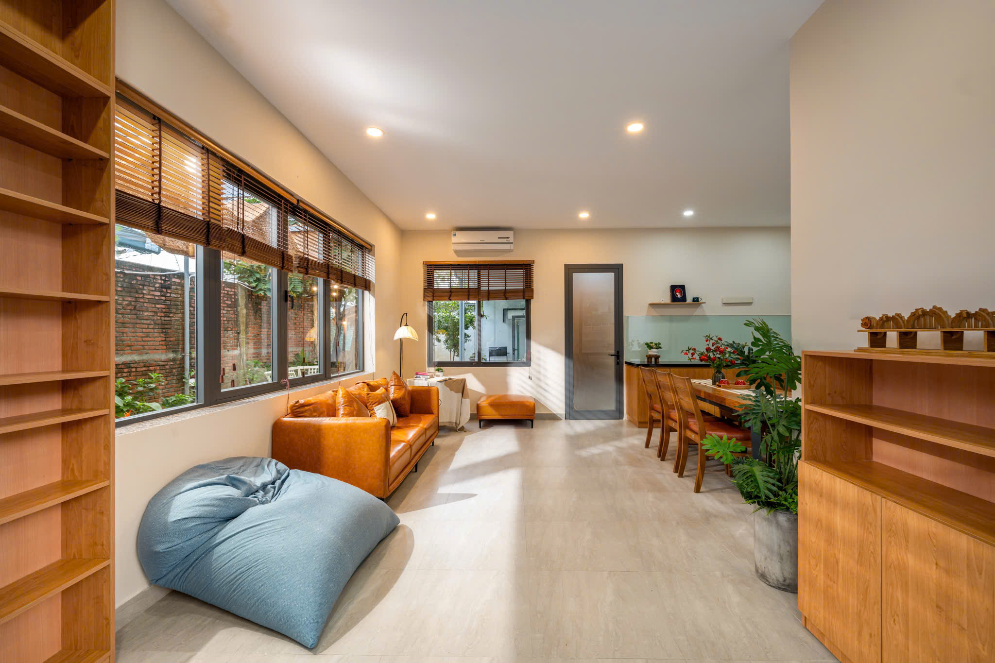 Phòng khách rộng tại Camelia Villa Đà Nẵng